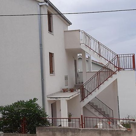 Apartmani Milano Stomorska Exterior foto
