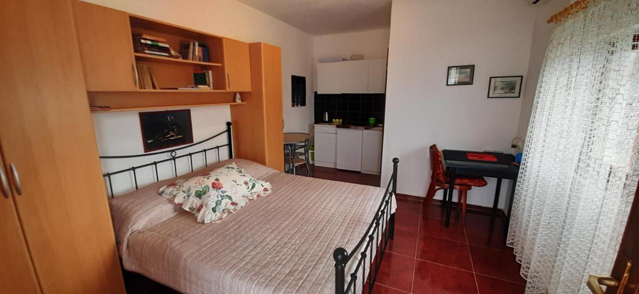 Apartmani Milano Stomorska Exterior foto